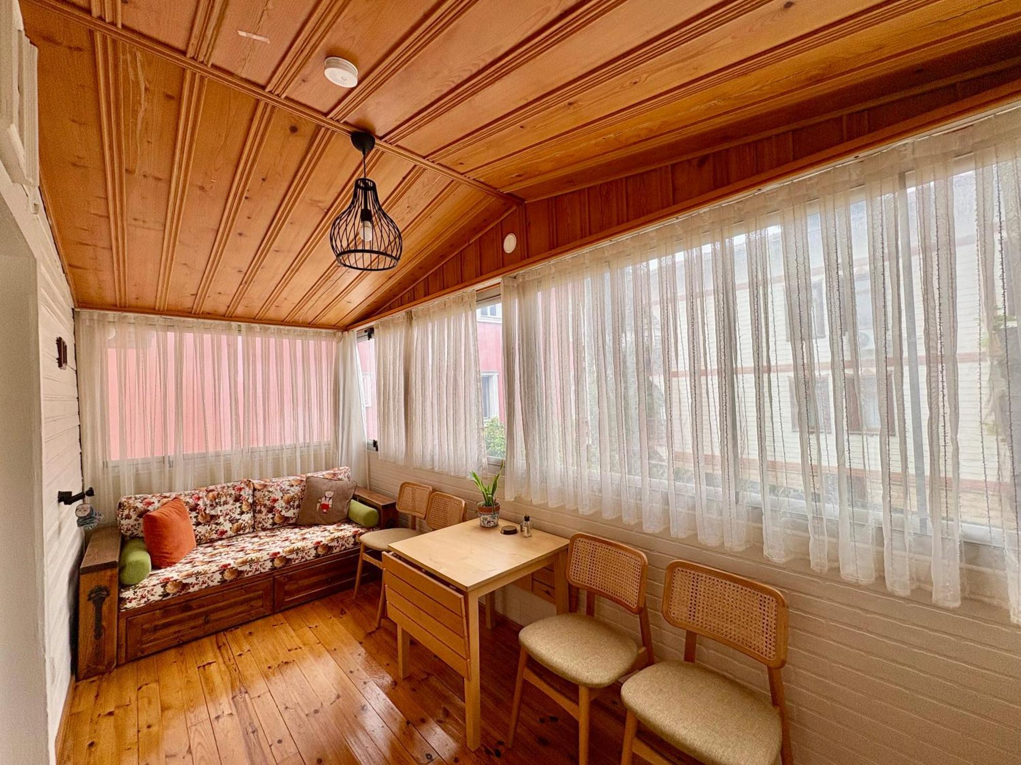 Charming Anatolian House In Cengelkoey Villa